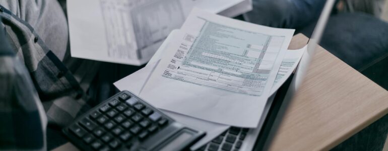 Factura Electrónica y Verifactu}